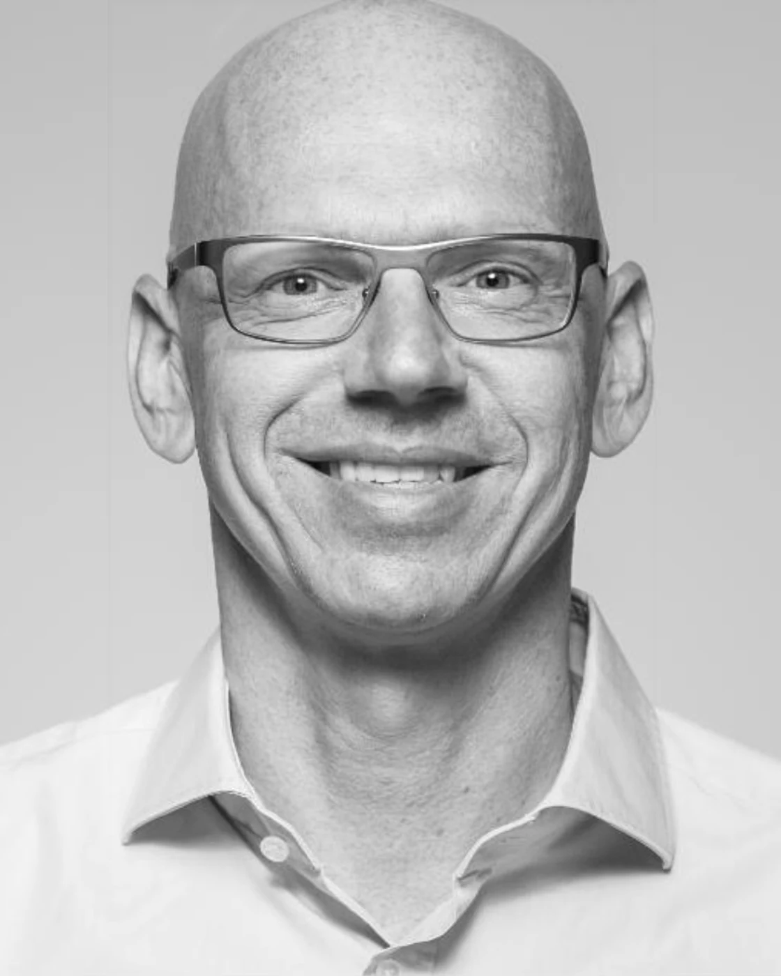 Dr. med. dent. Robert Schneider, Gründer von SKALDIXX